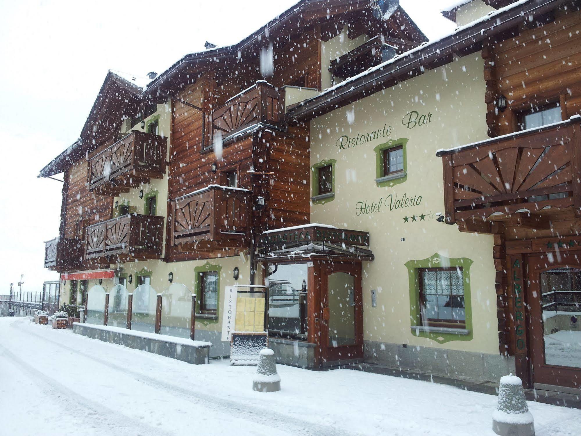 Hotel Valeria 리비뇨 외부 사진