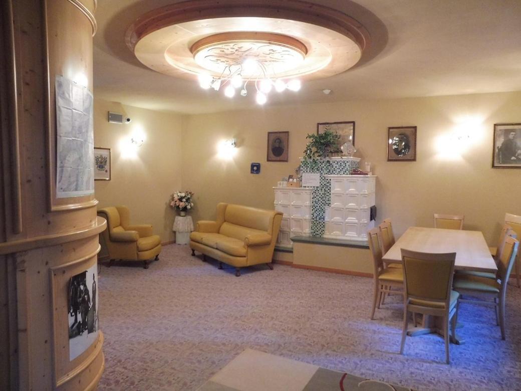 Hotel Valeria 리비뇨 외부 사진